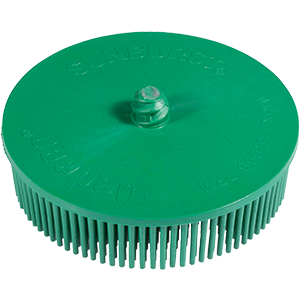 Brush with quick-change system